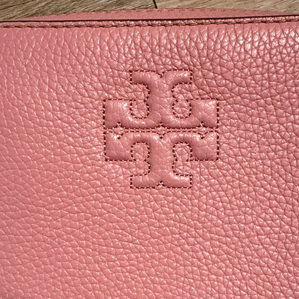 Tory Burch Pink Belt Bag - Picture 2 of 11
